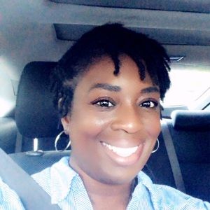 Meet your Posher, Monique